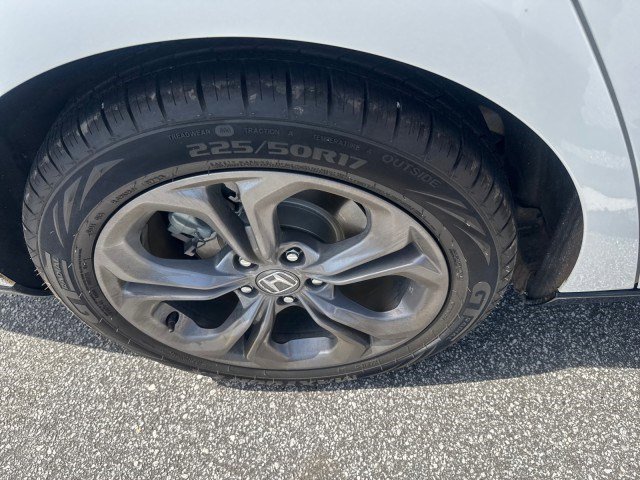 Used 2023 Honda Accord EX-L image 9