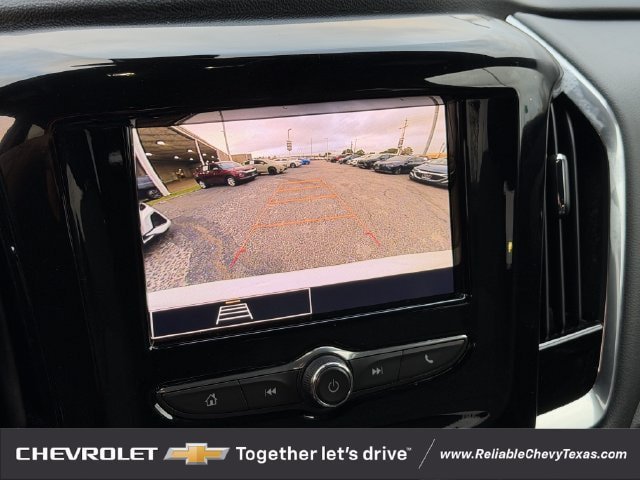 Used 2023 Chevrolet Traverse LT FWD image 25
