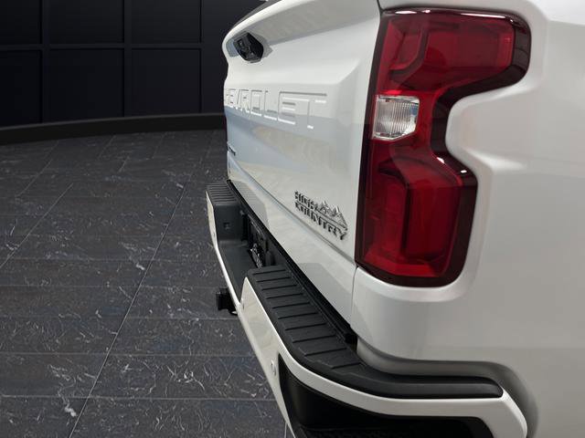 Certified 2025 Chevrolet Silverado 1500 High Country image 36
