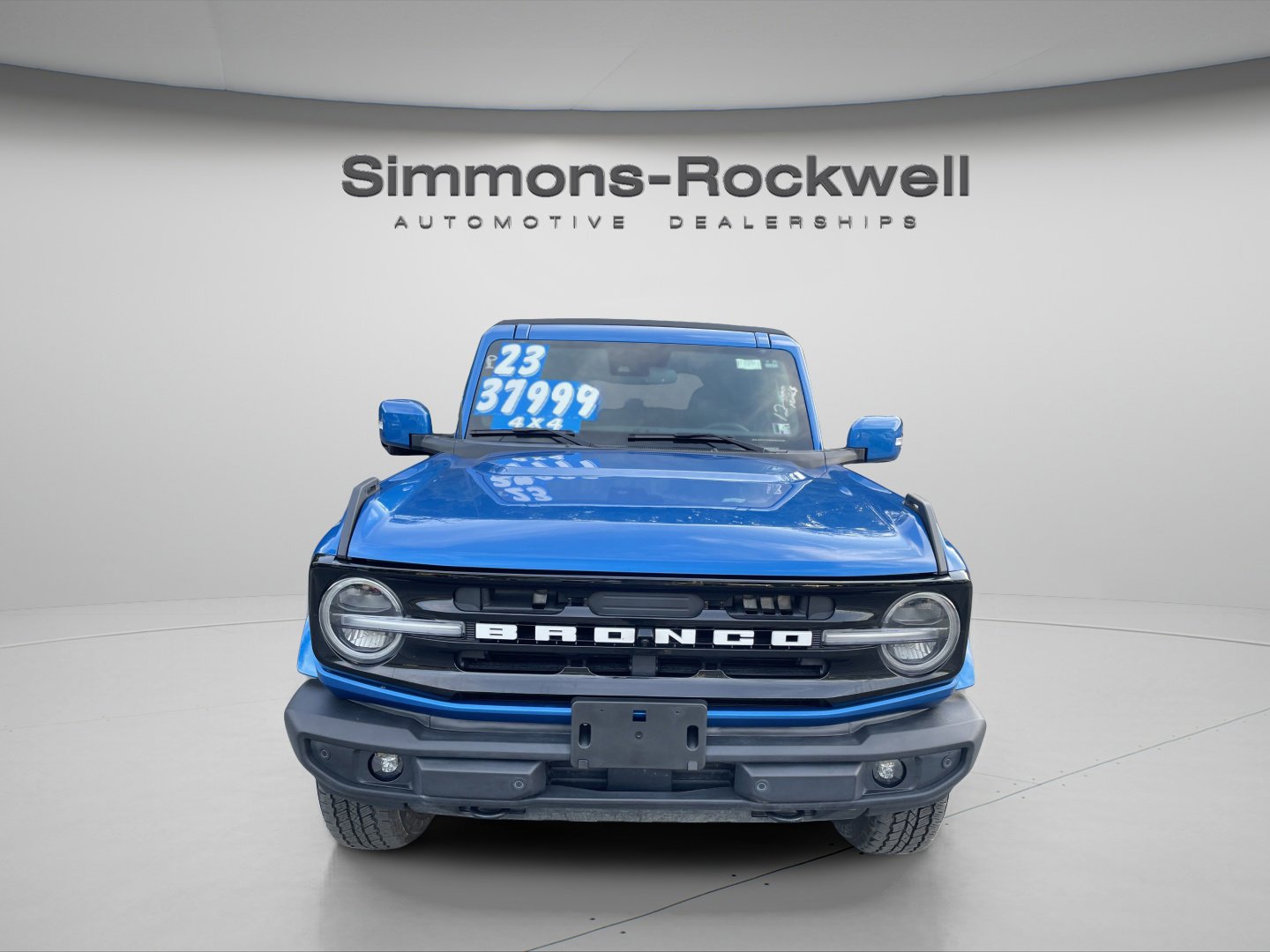Used 2023 Ford Bronco Outer Banks AWD/4WD image 8
