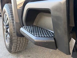 Used 2022 GMC Sierra 3500 AT4 w/ AT4 Preferred Package AWD/4WD image 97
