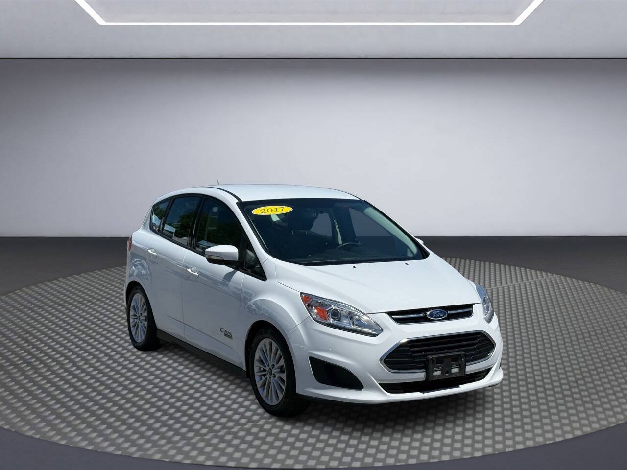 Used 2017 Ford C-MAX Energi SE w/ Interior Protection Package
