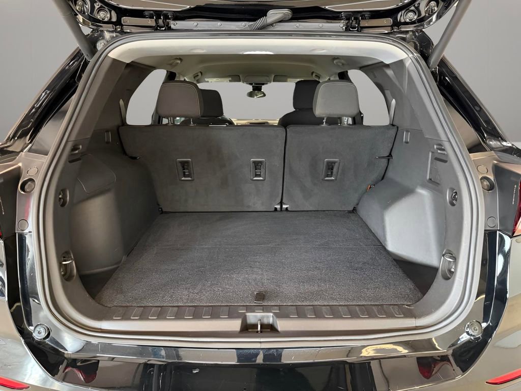 Used 2024 Chevrolet Equinox LT image 27
