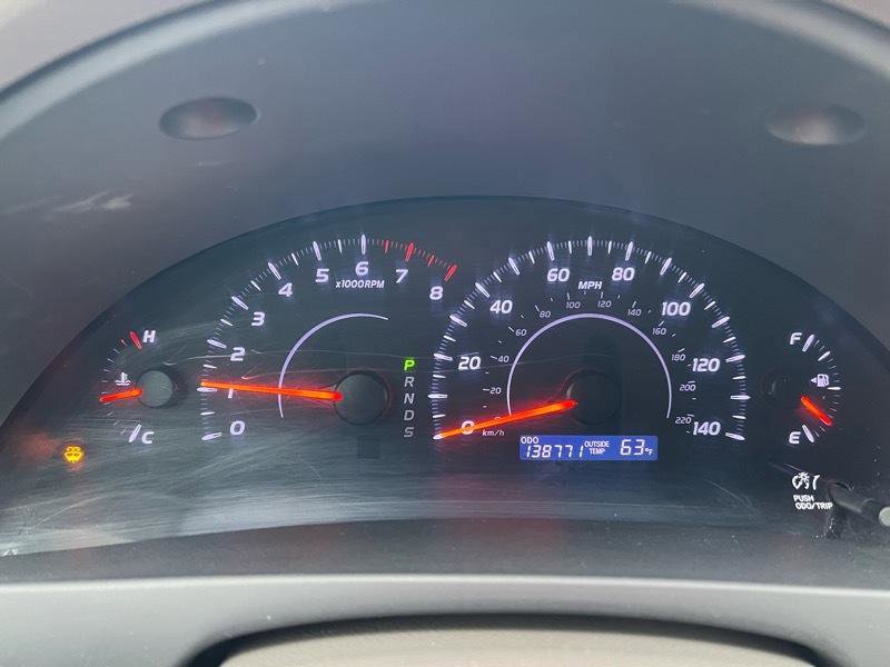 Used 2011 Toyota Camry LE image 15