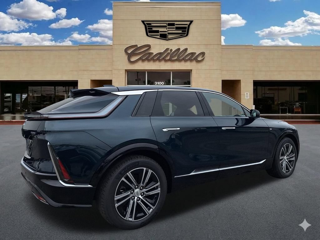 New 2026 Cadillac Lyriq Premium Luxury RWD image 3
