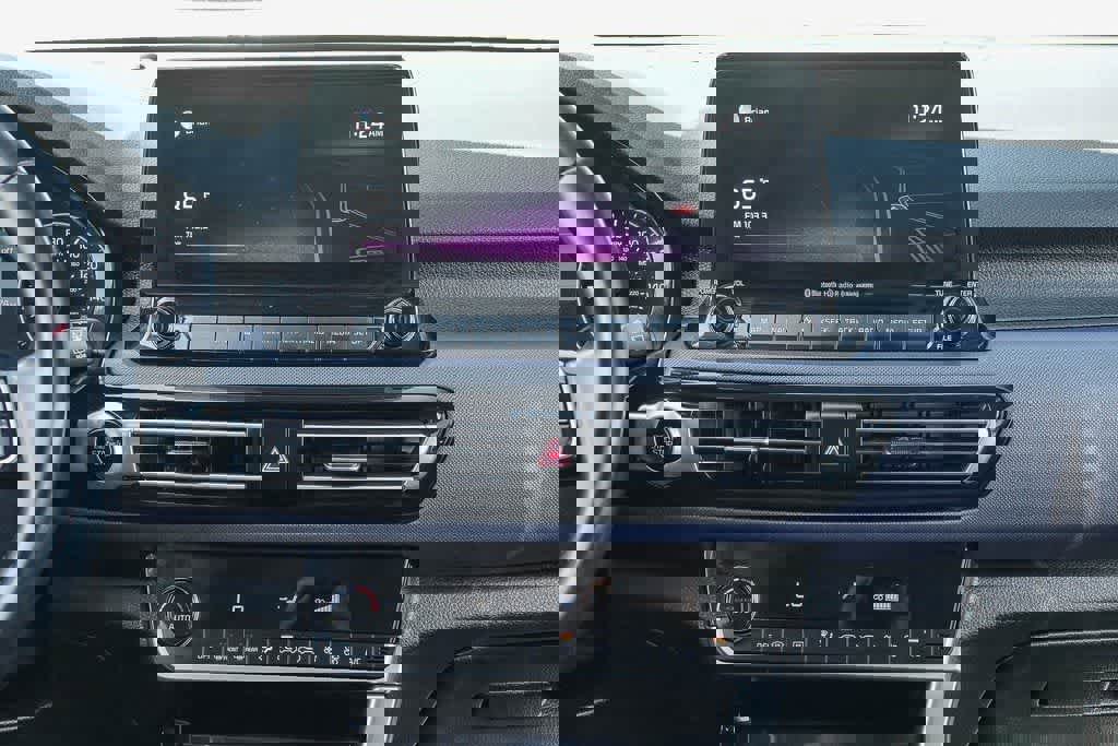 Used 2022 Kia Seltos Nightfall Edition image 12