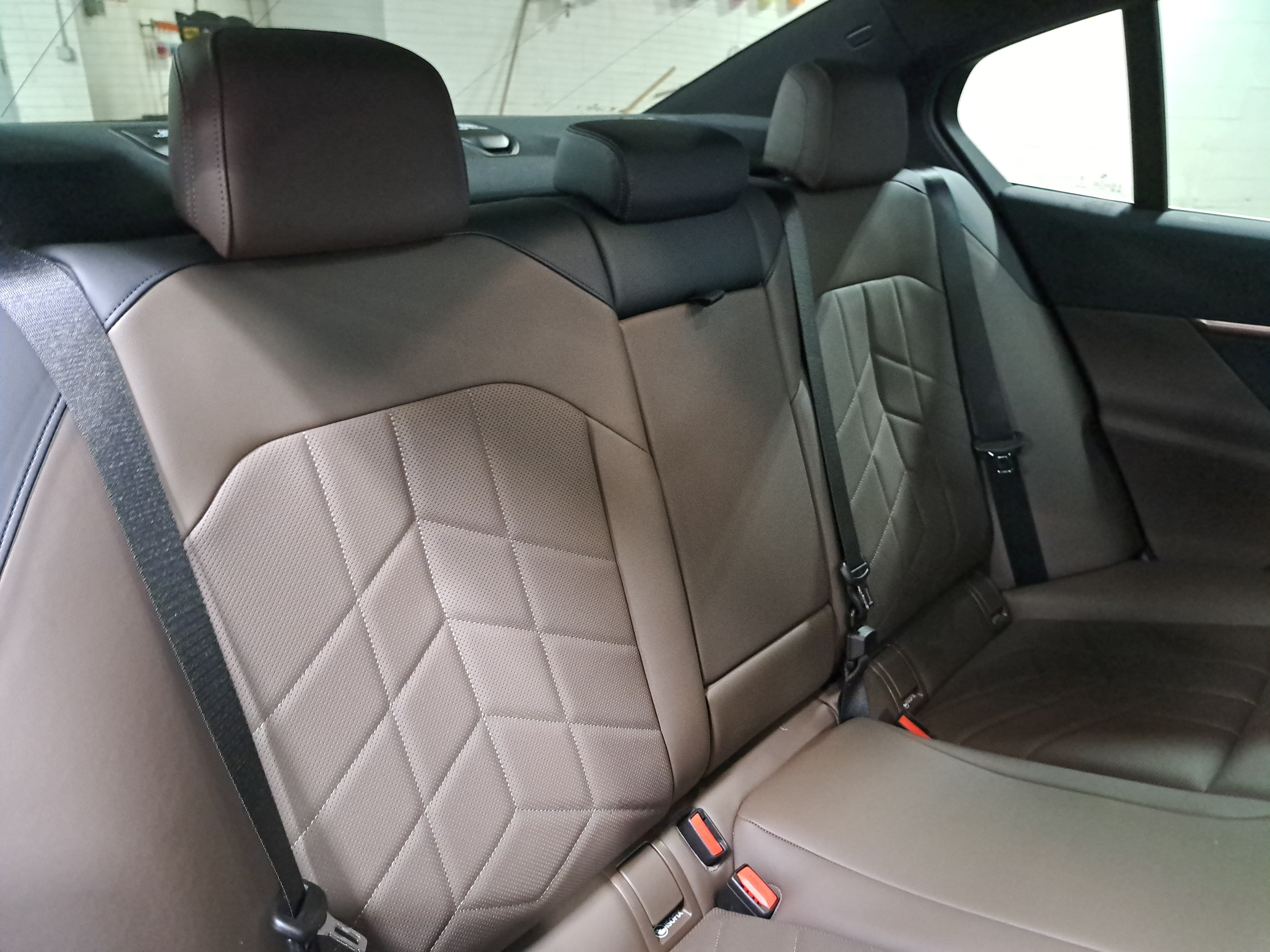Used 2026 BMW i5 eDrive40 RWD image 13