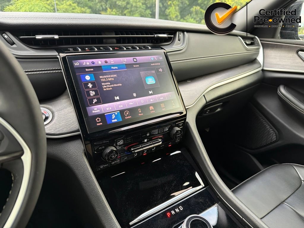 Certified 2025 Jeep Grand Cherokee L Limited w/ Trailer Tow Package RWD image 66