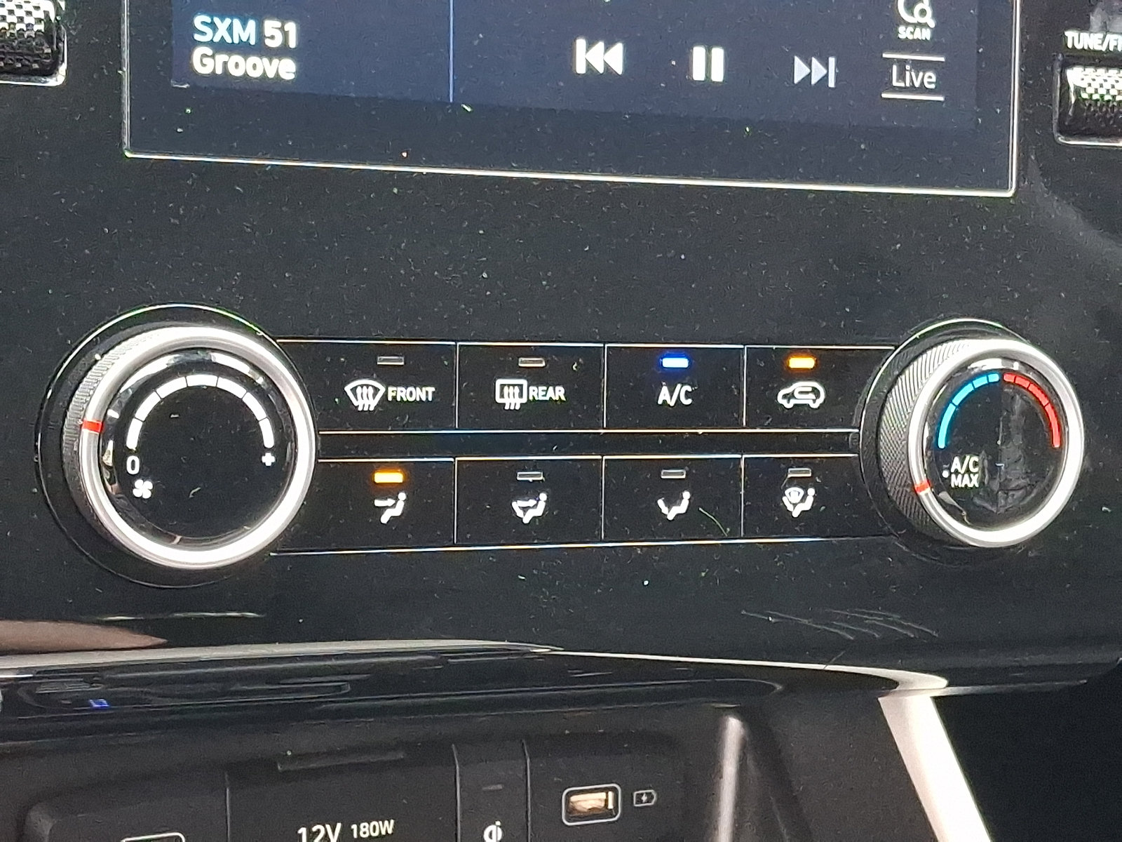 Used 2023 Hyundai Tucson SEL AWD/4WD image 16