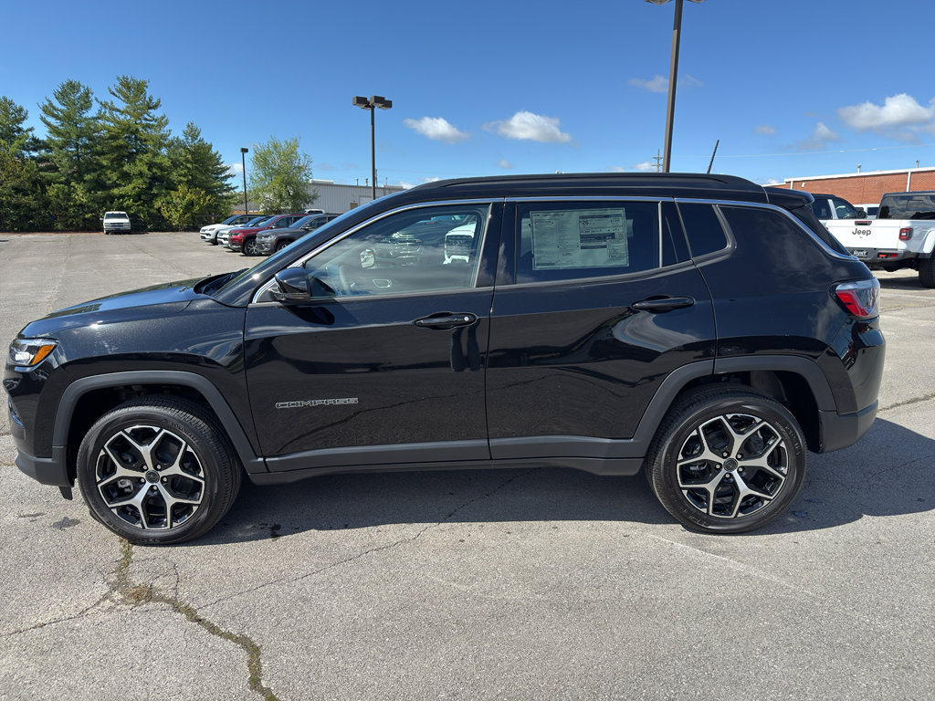 New 2026 Jeep Compass Limited image 8