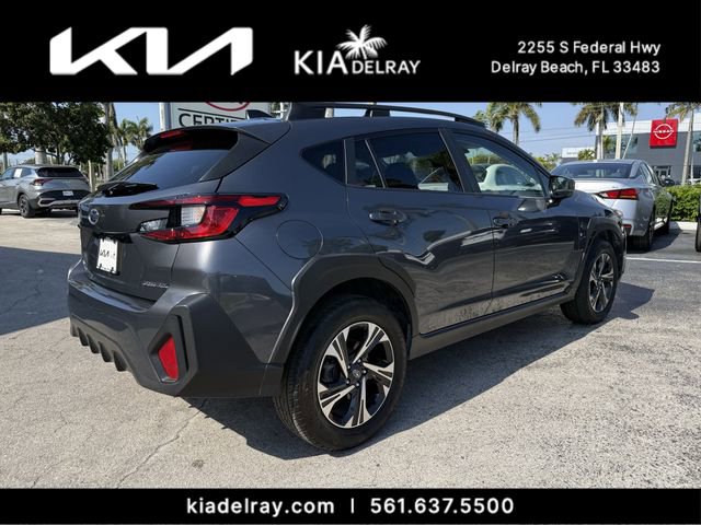 Used 2024 Subaru Crosstrek 2.0i Premium AWD/4WD image 3