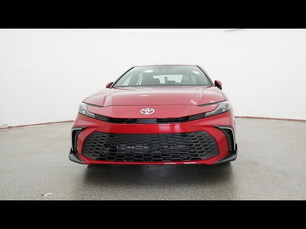 Used 2026 Toyota Camry SE FWD image 58