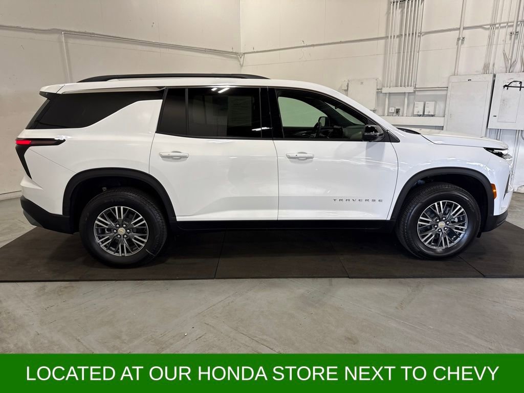 Certified 2024 Chevrolet Traverse LT image 31