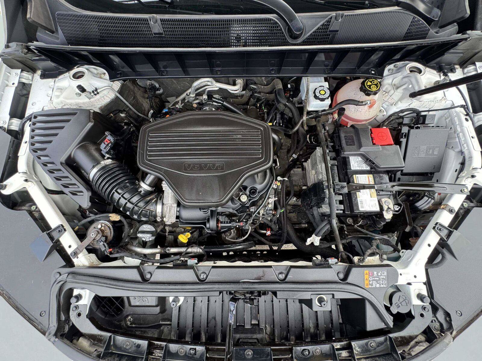 Used 2019 GMC Acadia Denali w/ Technology Package AWD/4WD image 57