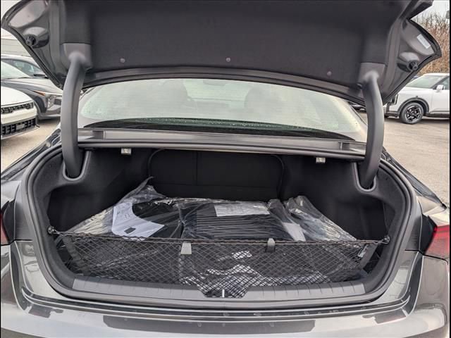 New 2026 Kia K5 LXS image 13