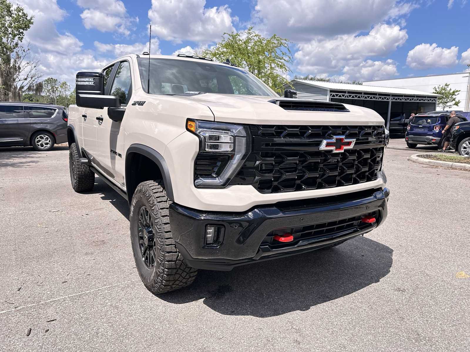 New 2026 Chevrolet Silverado 2500 ZR2 w/ LPO, Dark Essentials Package AWD/4WD image 8