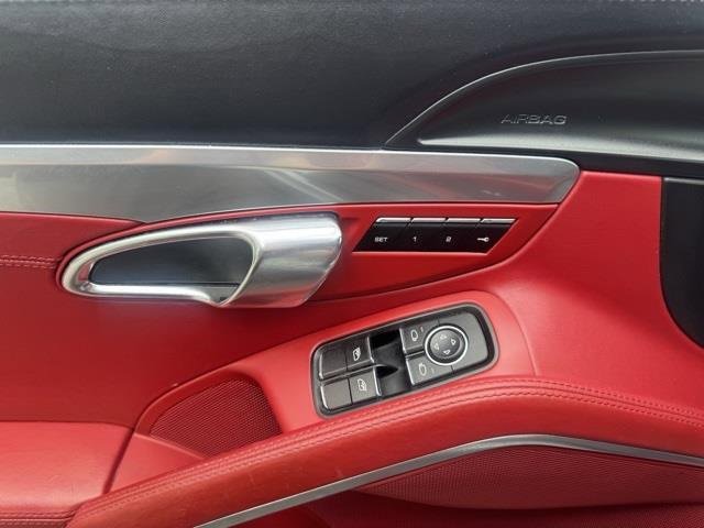 Used 2016 Porsche 911 Turbo image 16