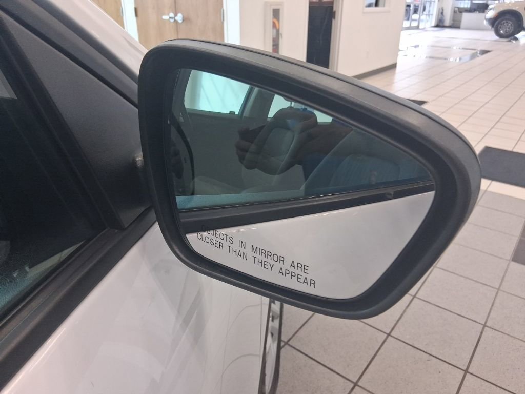 Used 2020 Ford Escape S image 23