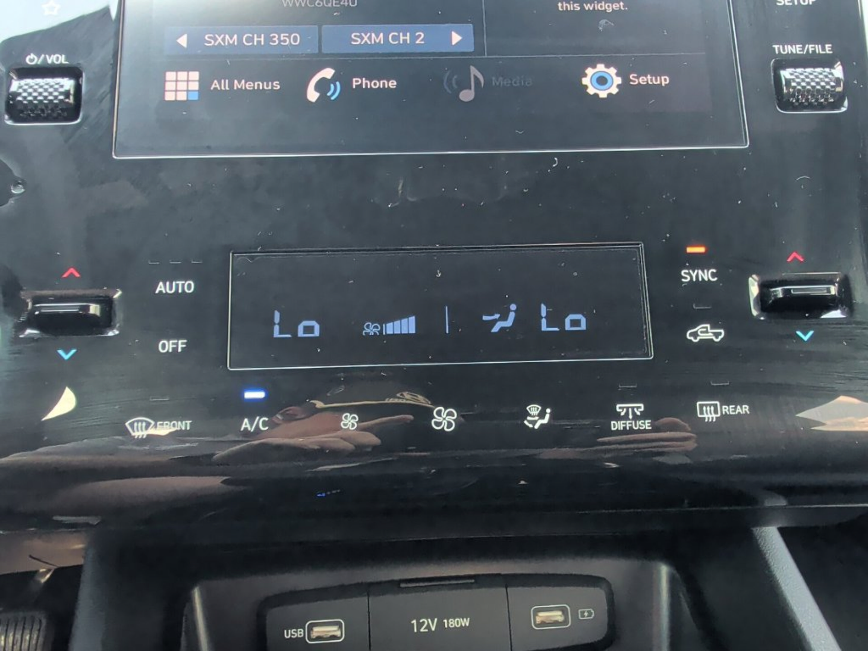 Used 2024 Hyundai Santa Cruz SEL FWD image 24
