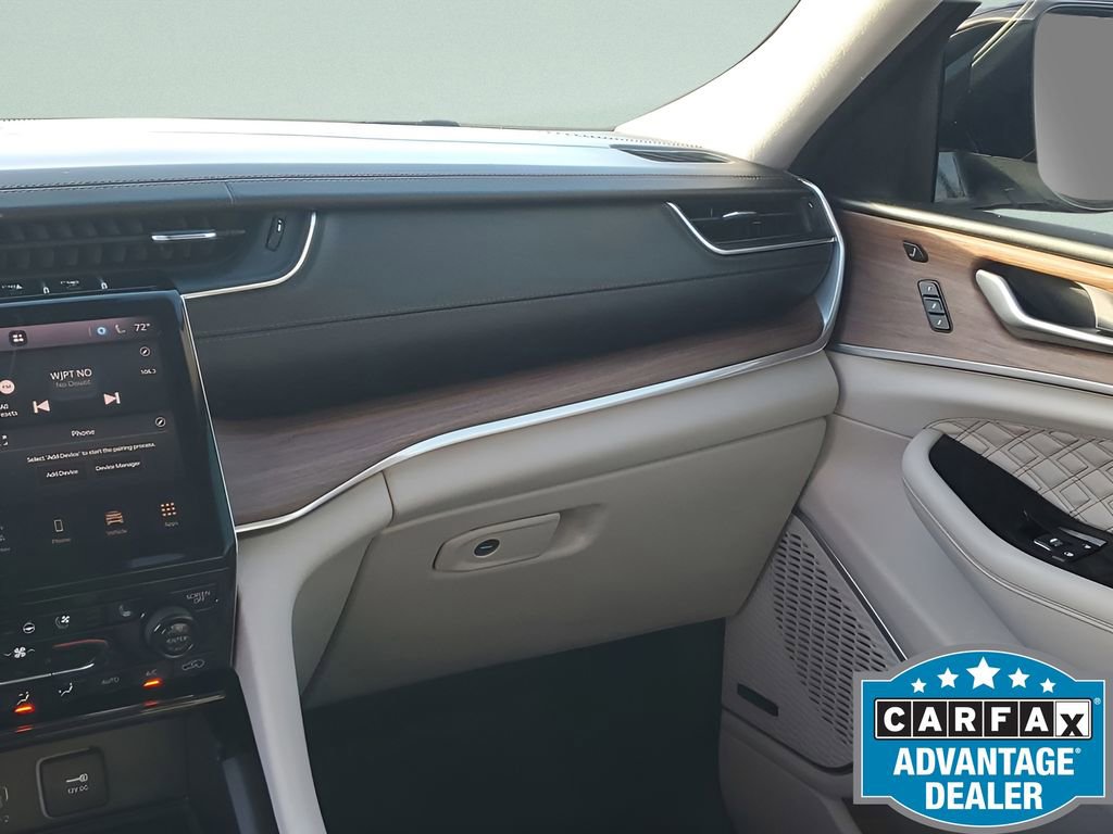 Used 2023 Jeep Grand Cherokee L Summit w/ Luxury Tech Group V image 29