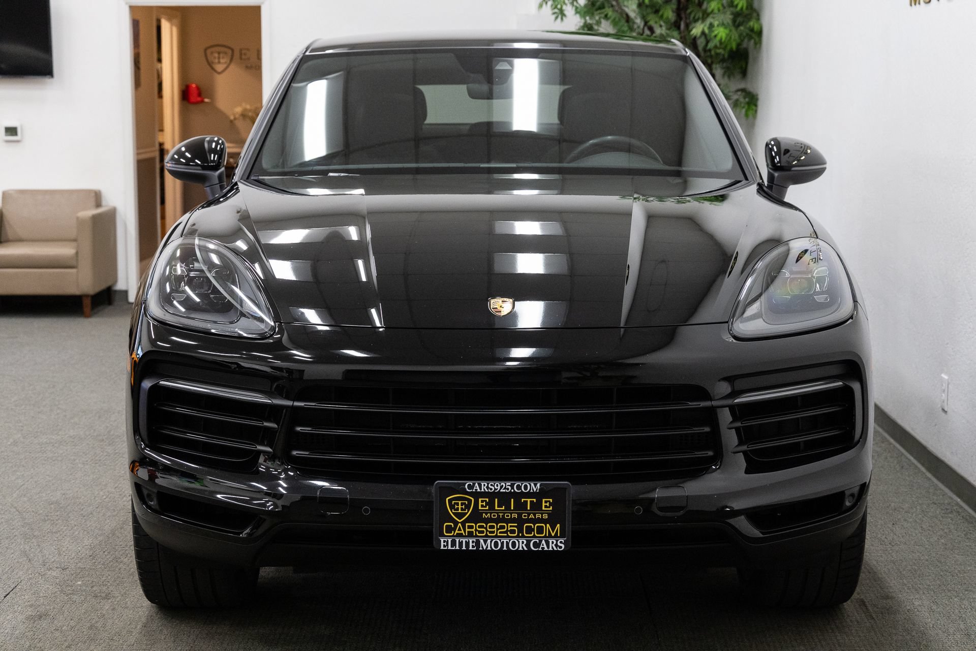 Used 2021 Porsche Cayenne Coupe AWD/4WD image 12