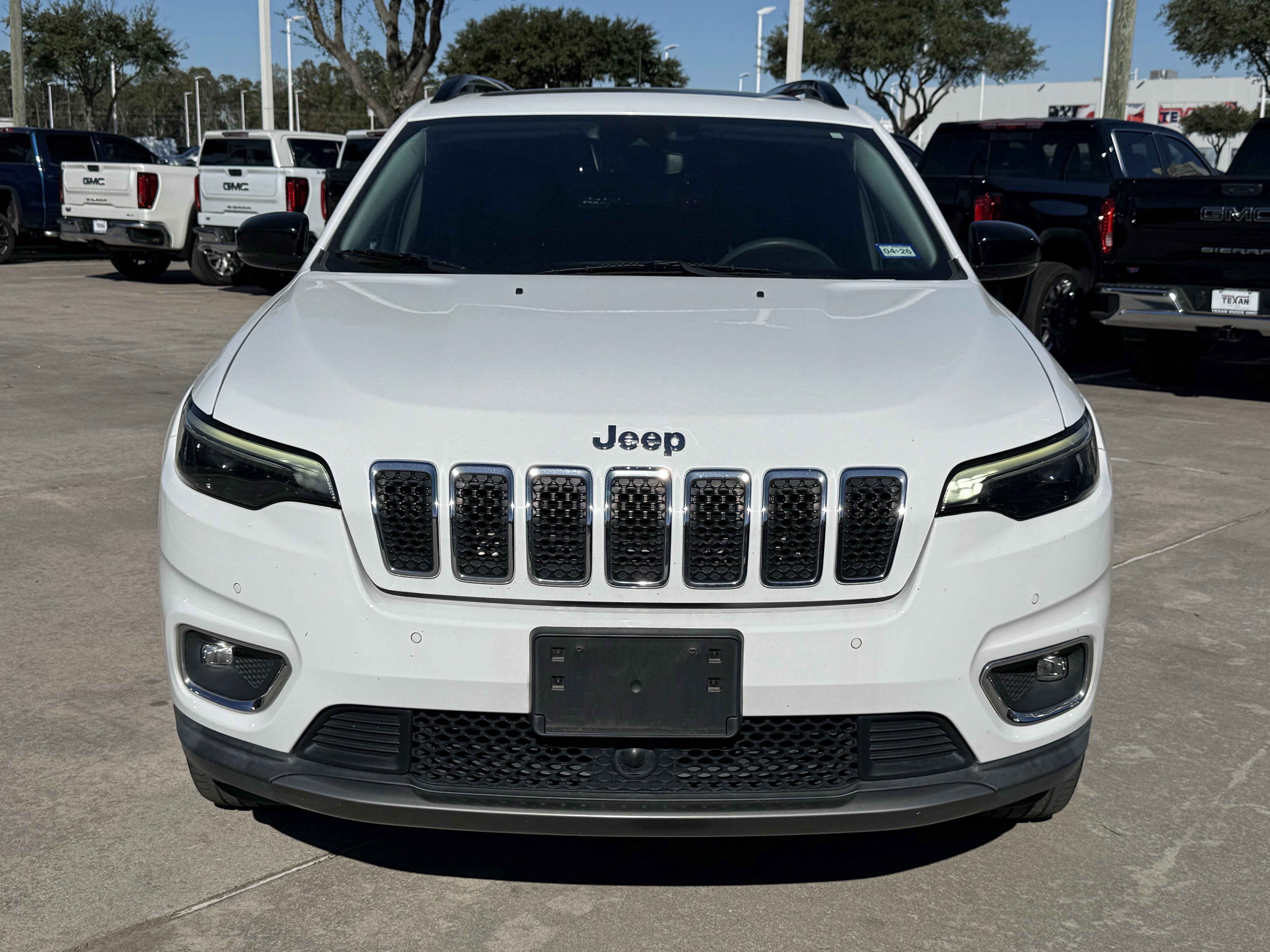 Used 2022 Jeep Cherokee Limited image 10