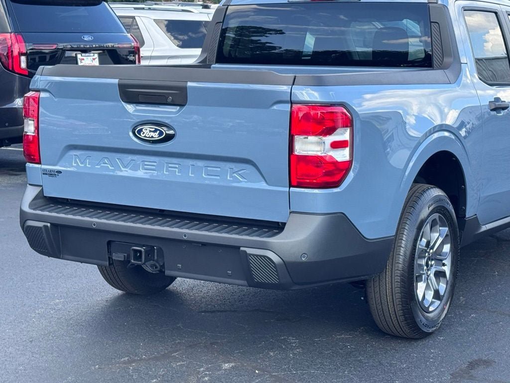 New 2026 Ford Maverick XLT w/ XLT Luxury Package FWD image 39