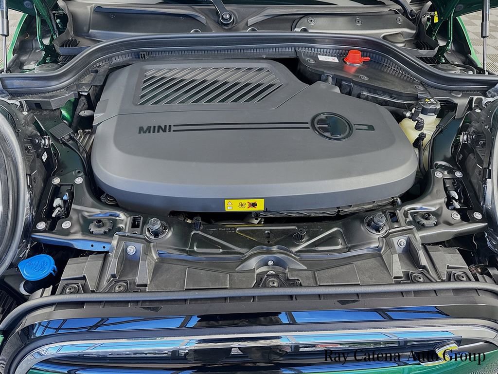 Certified 2024 MINI Cooper SE FWD image 31