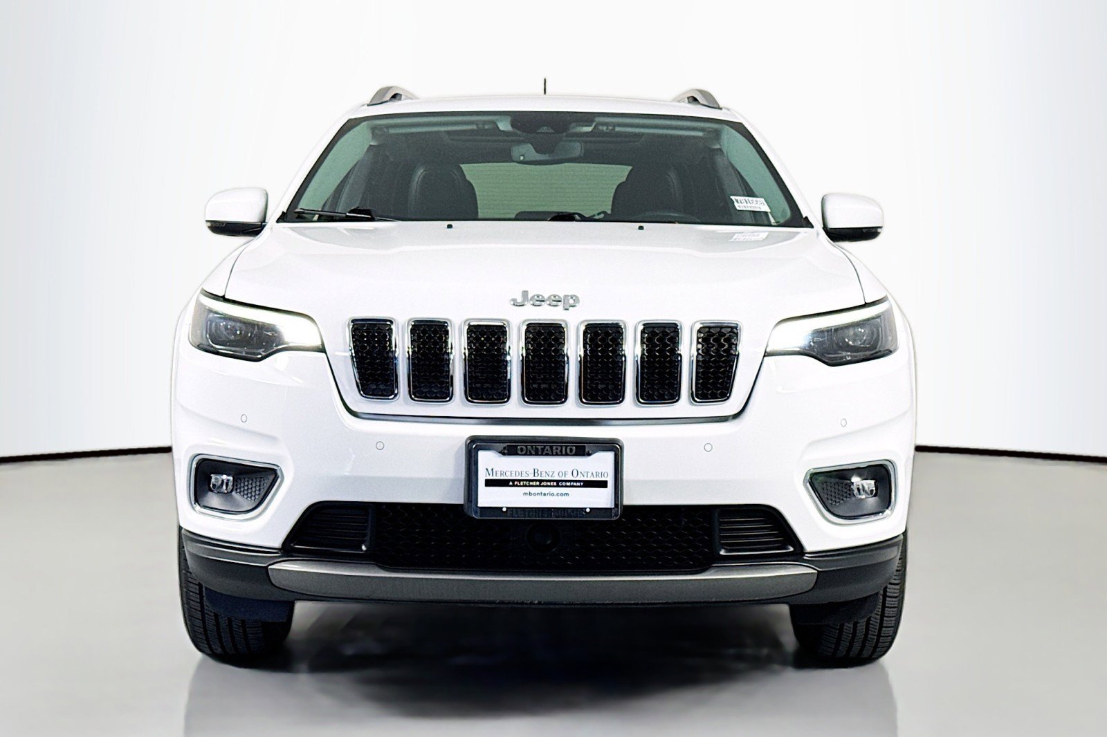 Used 2021 Jeep Cherokee Limited image 3