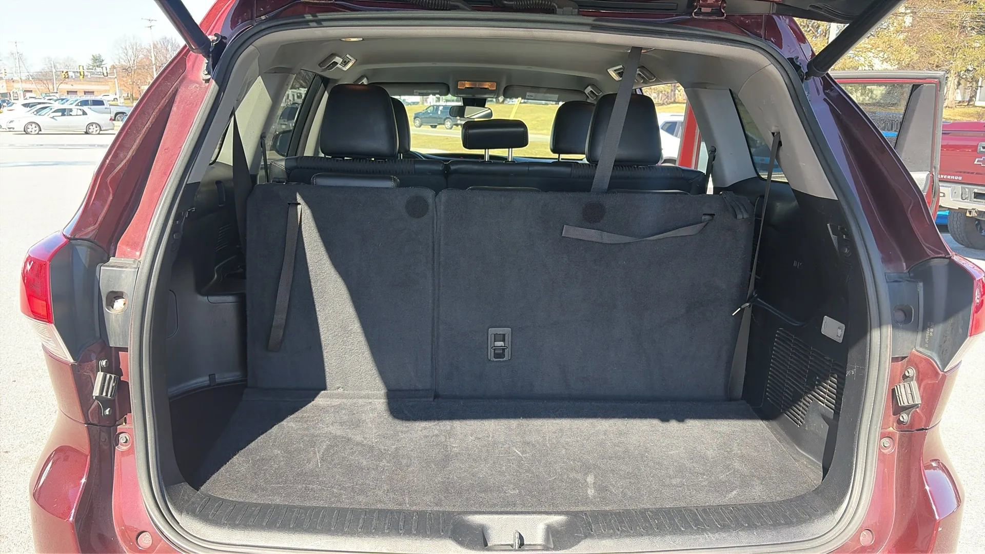 Used 2017 Toyota Highlander Plus image 37