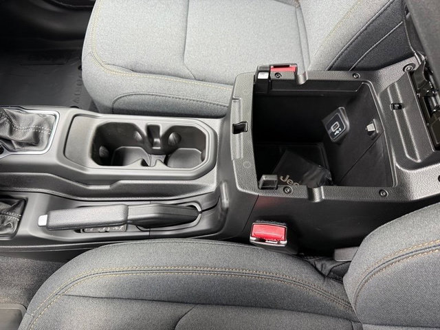 New 2025 Jeep Wrangler Unlimited Sport image 28