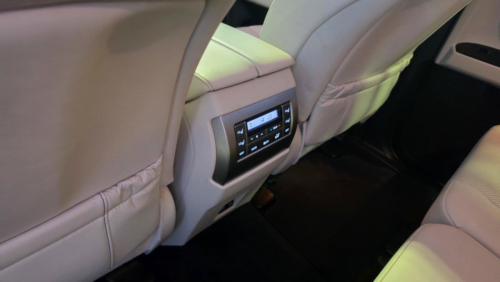 Used 2020 Lexus GX 460 Premium w/ Premium Package AWD/4WD image 27