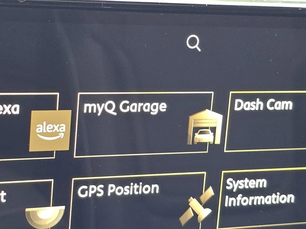 New 2025 INFINITI QX80 Sensory image 17