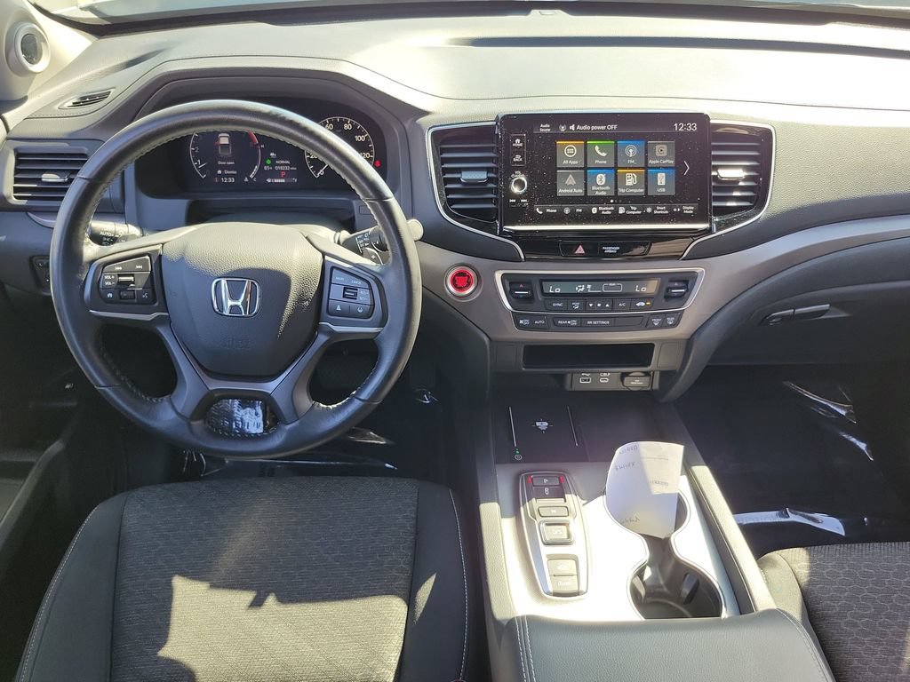 Certified 2024 Honda Ridgeline Sport image 10