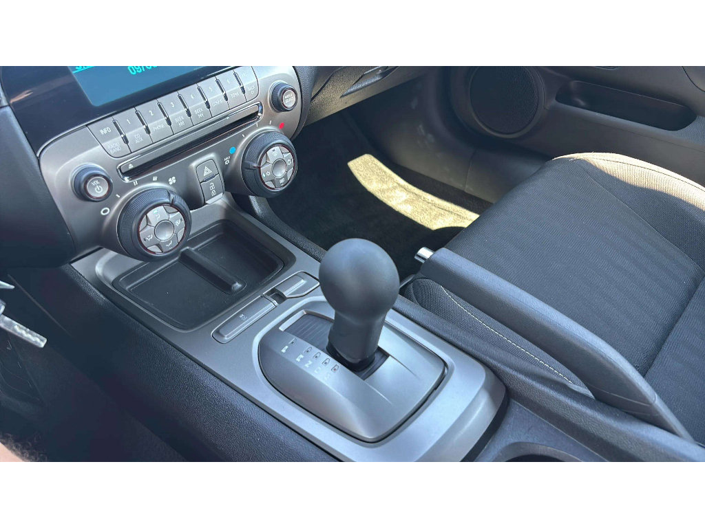 Used 2014 Chevrolet Camaro LS RWD image 16