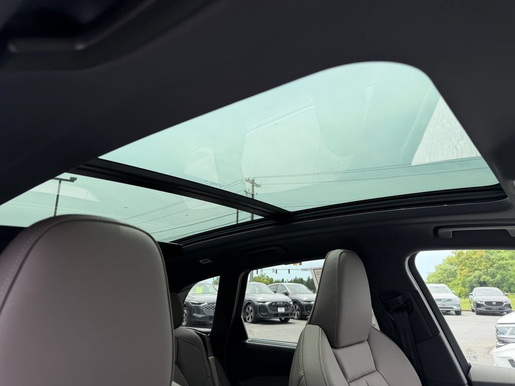 Certified 2025 Audi Q5 Prestige AWD/4WD image 18
