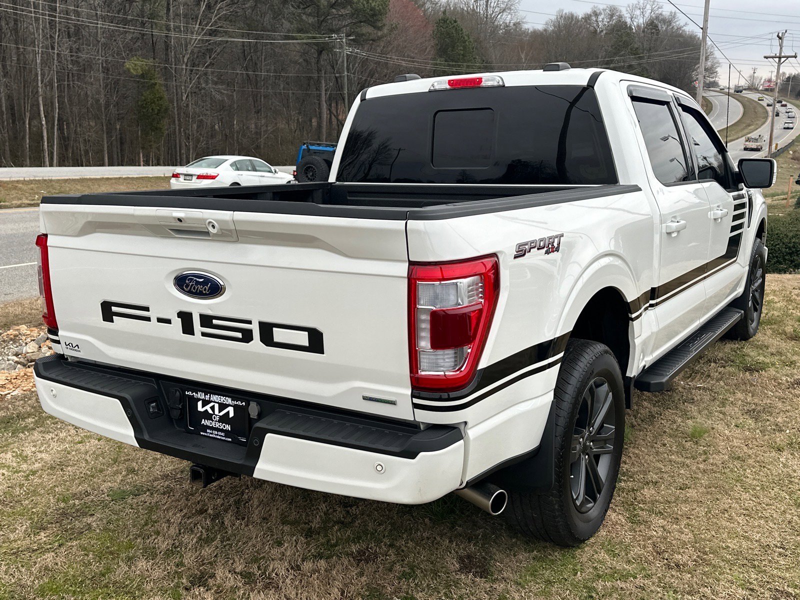 Used 2023 Ford F150 Lariat w/ Equipment Group 502A High image 3