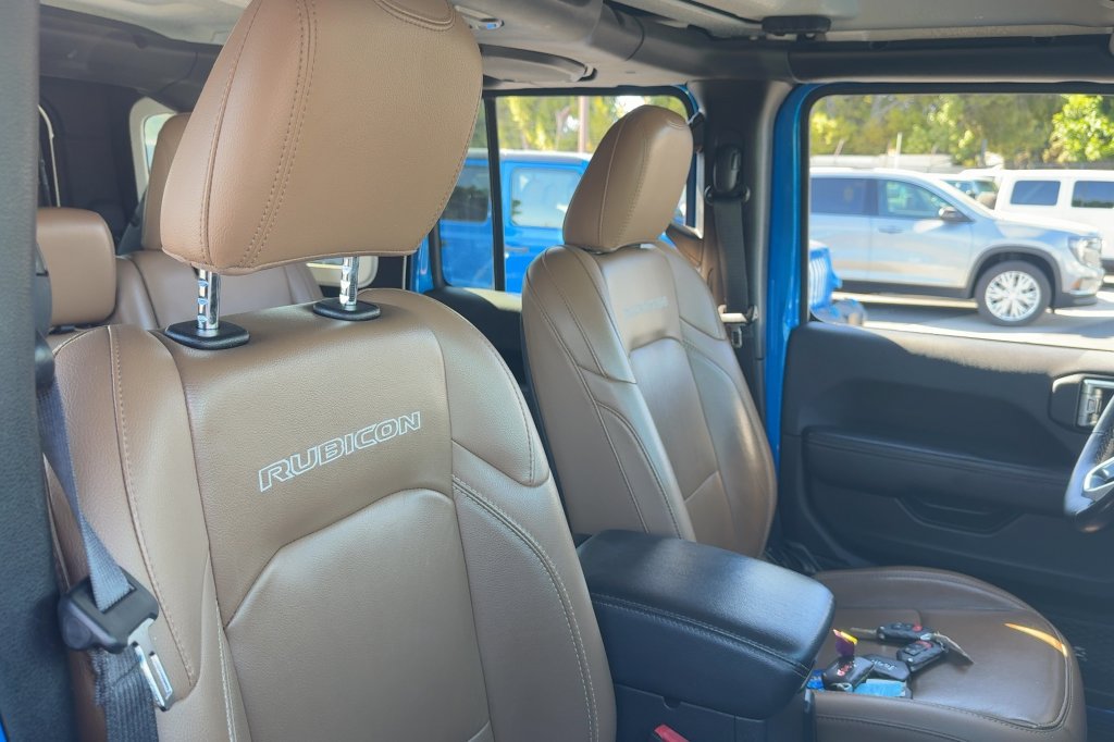Used 2021 Jeep Wrangler Unlimited Rubicon AWD/4WD image 15