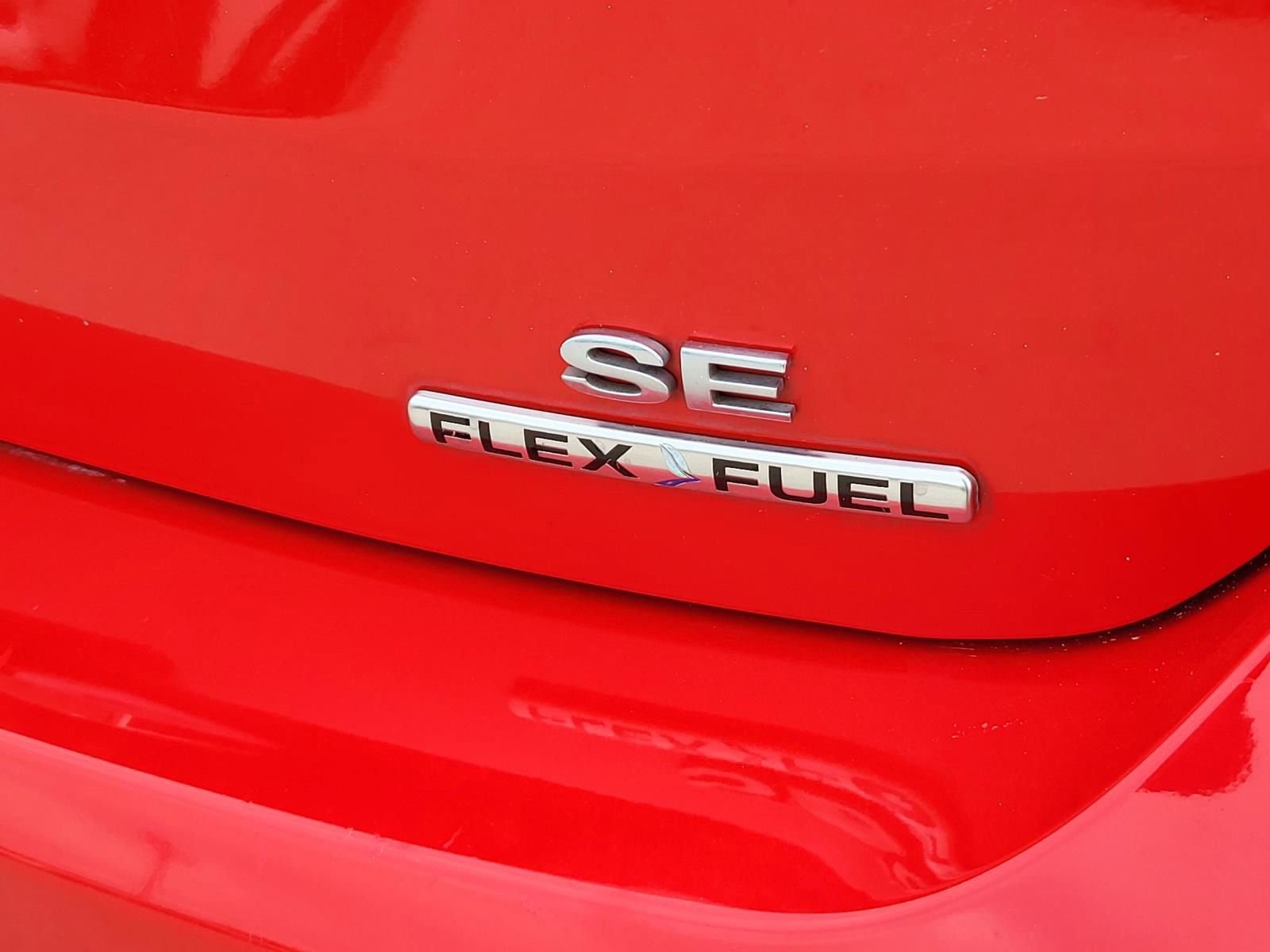 Used 2016 Ford Focus SE image 5