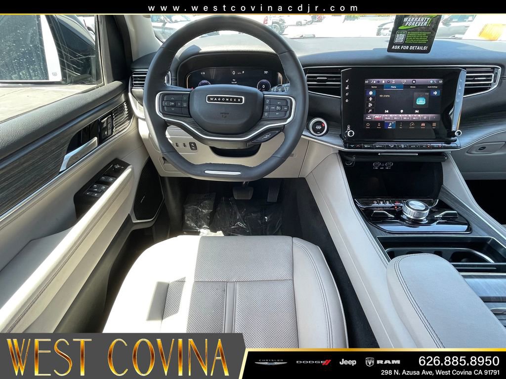 Used 2024 Jeep Wagoneer L Series III w/ Flexible Seating Group AWD/4WD image 26