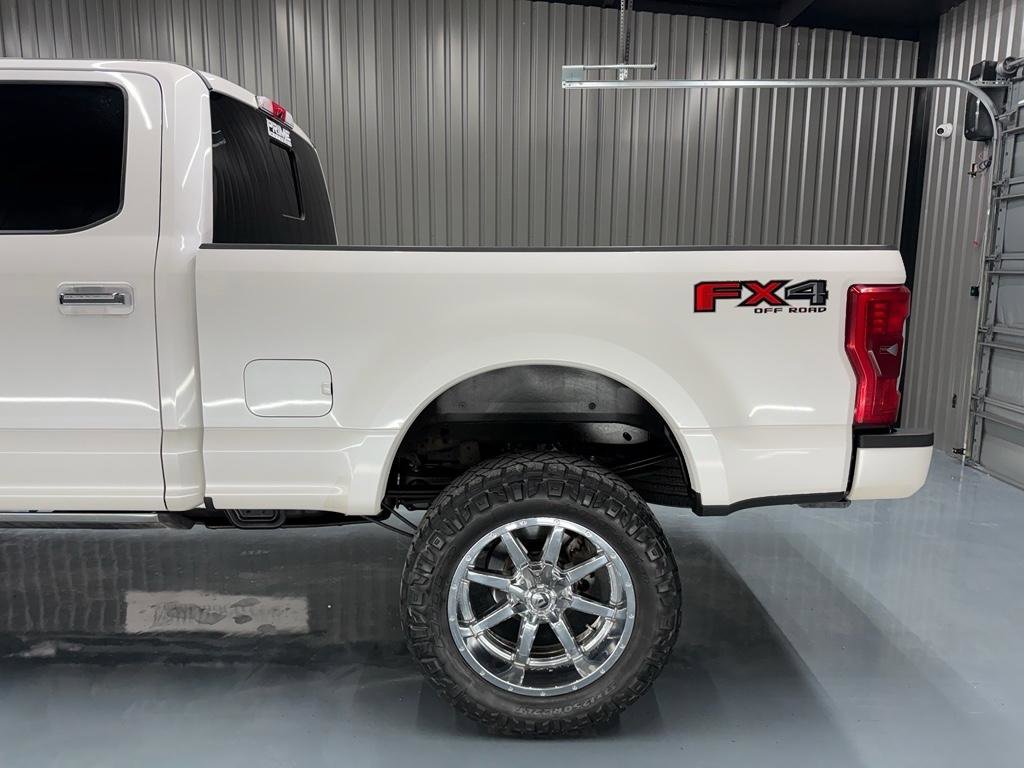 Used 2017 Ford F250 Platinum w/ FX4 Off-Road Package AWD/4WD image 5