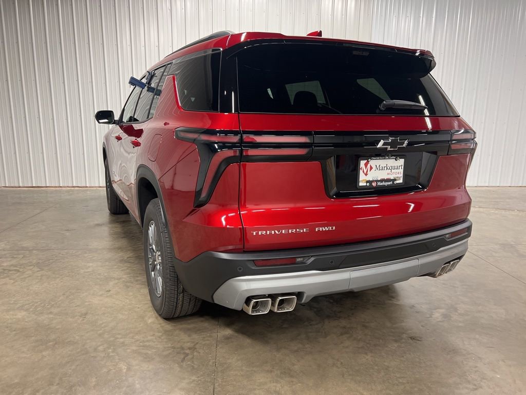 New 2026 Chevrolet Traverse LT w/ Driver Confidence Package image 4