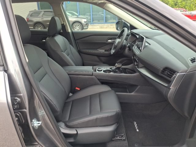 New 2026 Nissan Rogue Dark Armor AWD/4WD image 31