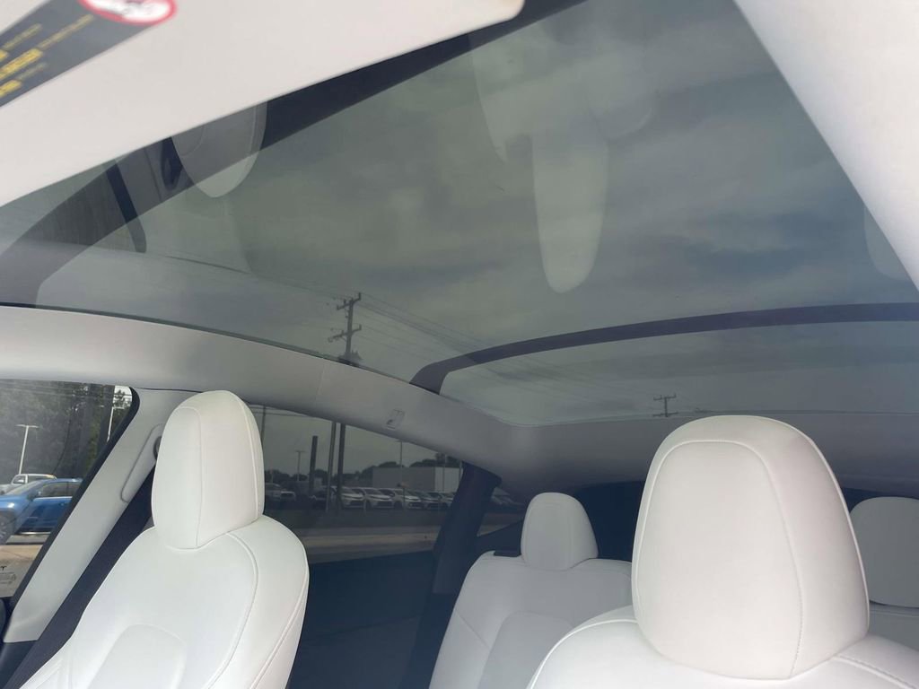 Used 2023 Tesla Model Y Long Range image 15