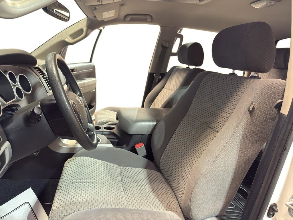 Used 2012 Toyota Tundra 4x4 CrewMax w/ Tow Pkg image 15