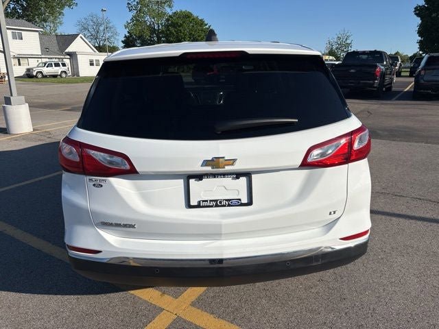Used 2018 Chevrolet Equinox LT FWD image 12