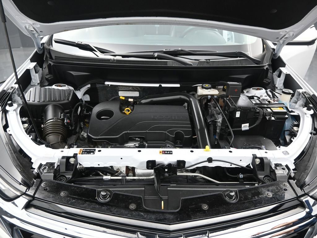 Used 2024 Chevrolet Equinox Premier FWD image 11