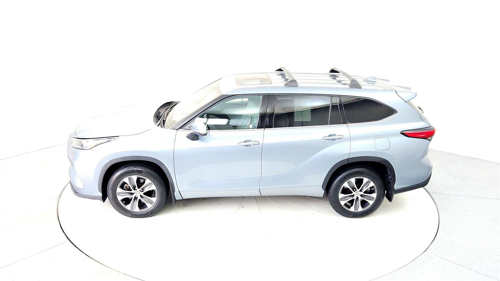 Certified 2020 Toyota Highlander XLE image 15