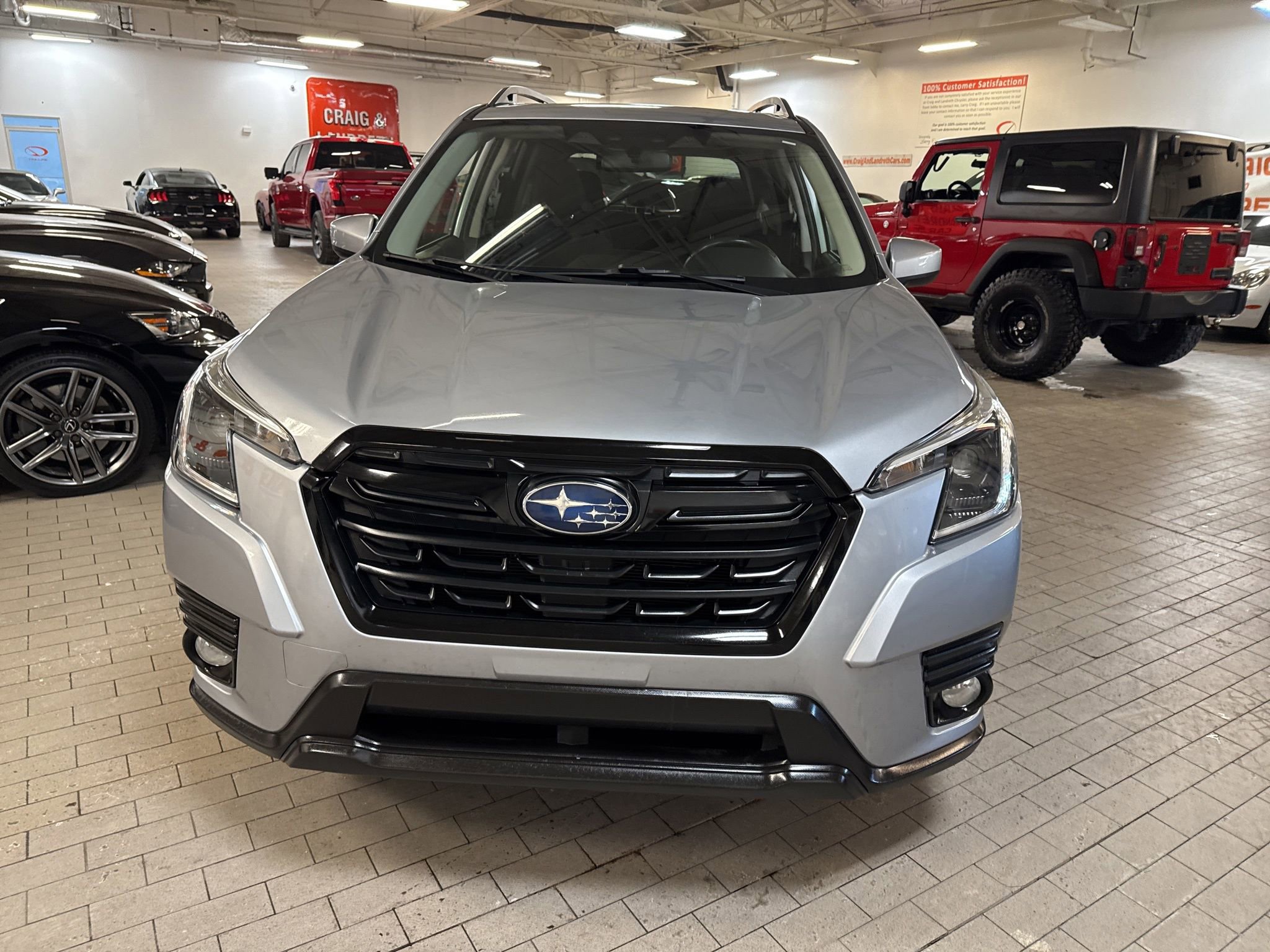 Used 2022 Subaru Forester Premium image 3