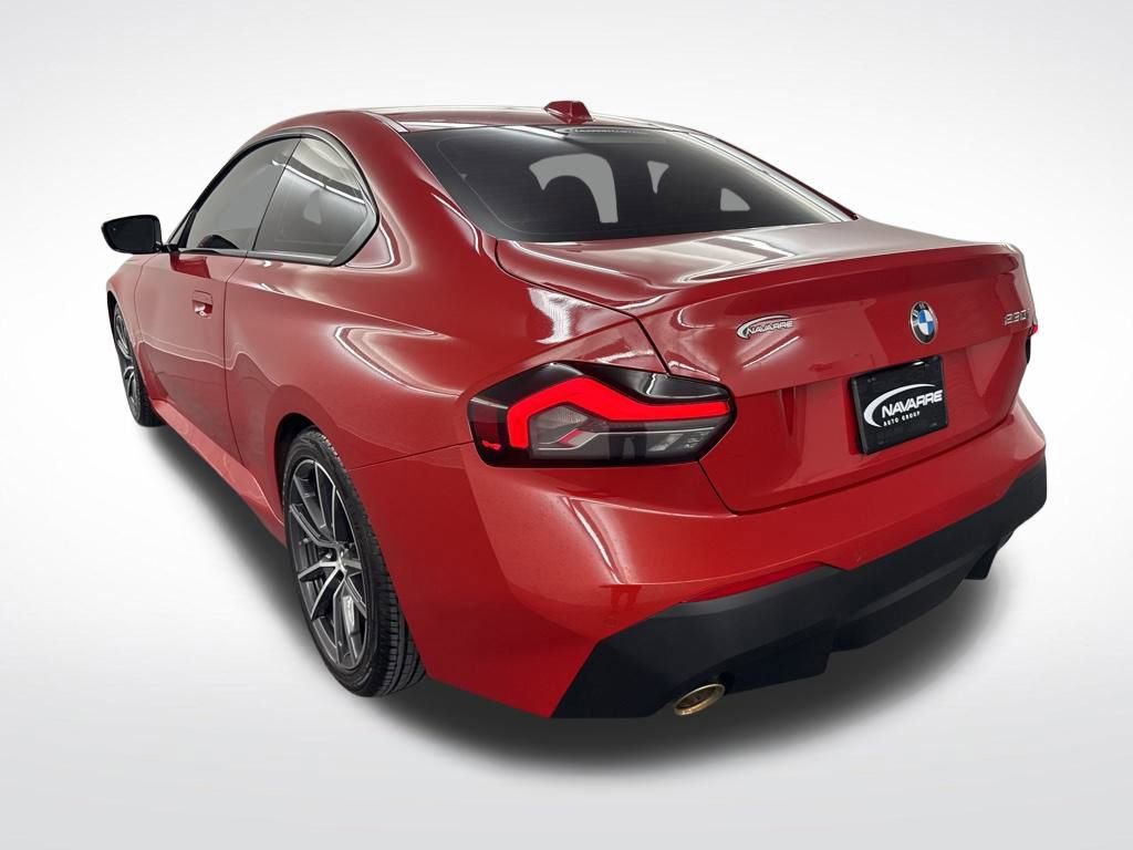 Used 2024 BMW 230i Coupe w/ Convenience Package image 6